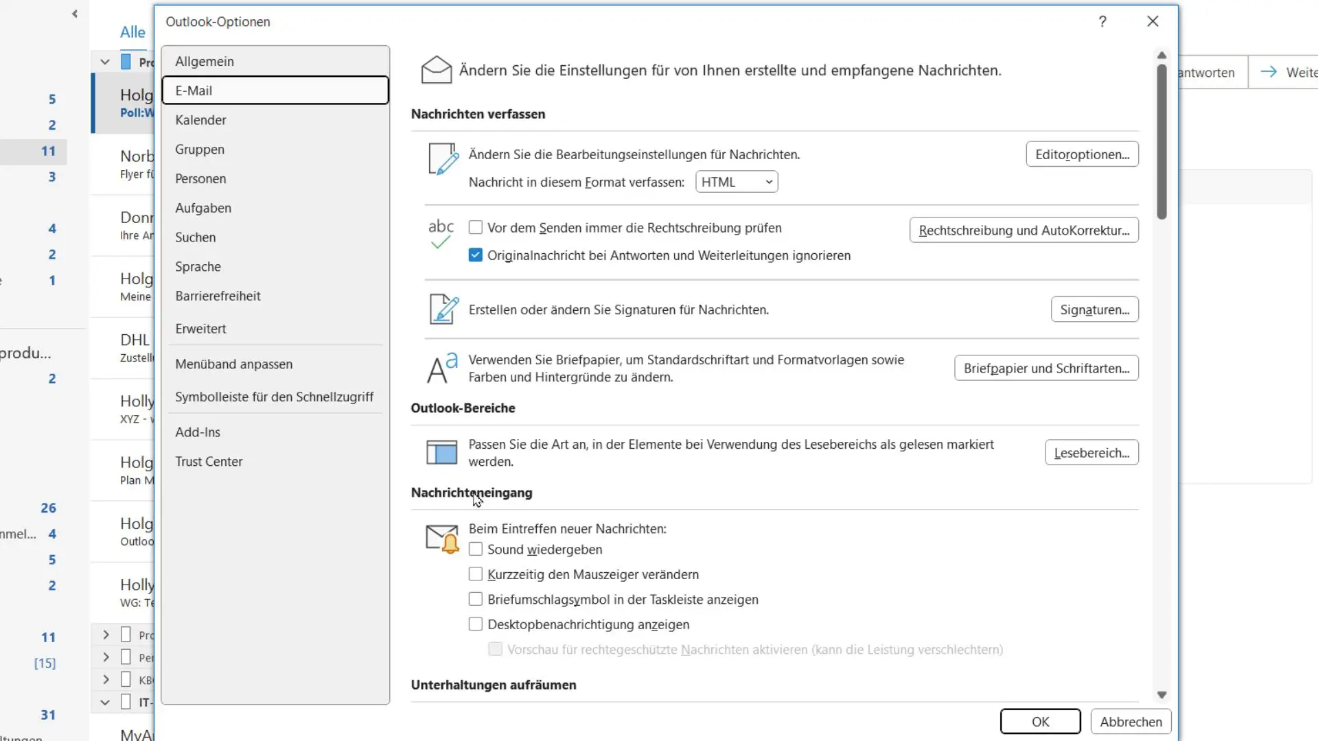 Screenshot des Optionsmenüs des E-Mail-Clients in deutscher Sprache, das Einstellungen zum Schreiben von Nachrichten, Signaturen, Outlook-Bereich und Nachrichtenbehandlung mit verschiedenen Kontrollkästchen und Auswahlfeldern zeigt.